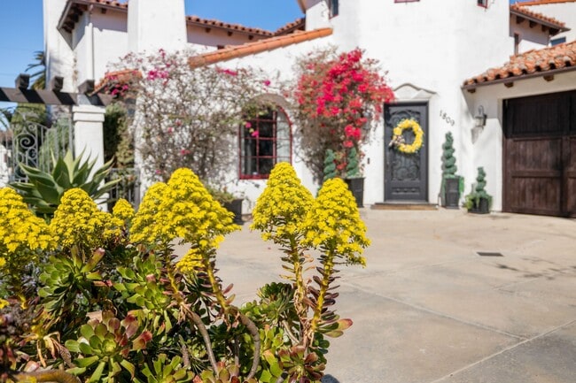 Photo - 1809 Palos Verdes Dr W