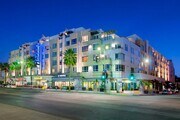 The best of LA is right outside your doorstep at 5550 Wilshire At Miracle Mile by Windsor - 5550 Wilshire at Miracle Mile by Windsor Apartments
