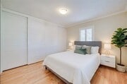 Photo - 1444 Clybourn Ave
