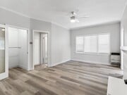 Photo - 608 W 6th St Apartment Unit 03