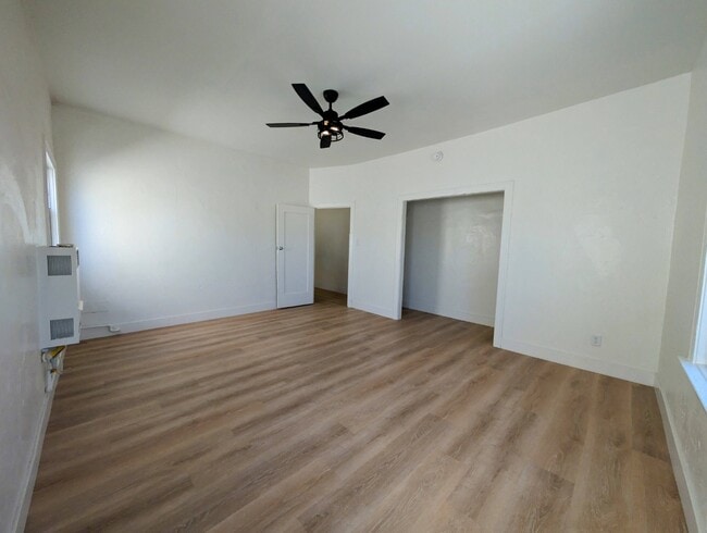 Photo - 427 Coronado Ter Unit 427 Coronado Terrace,  #9