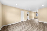 Photo - 4317 W 120th St Unit E