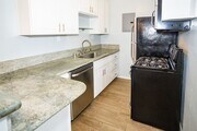 Photo - 855 Emerald St Unit B