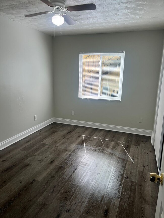 Photo - 3119 W 63rd St Unit 2a