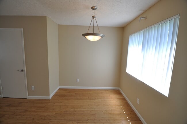 Photo - 12338 Oxnard St Unit 106