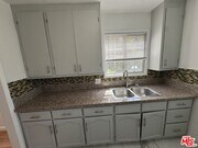 Photo - 1142 S Bedford St