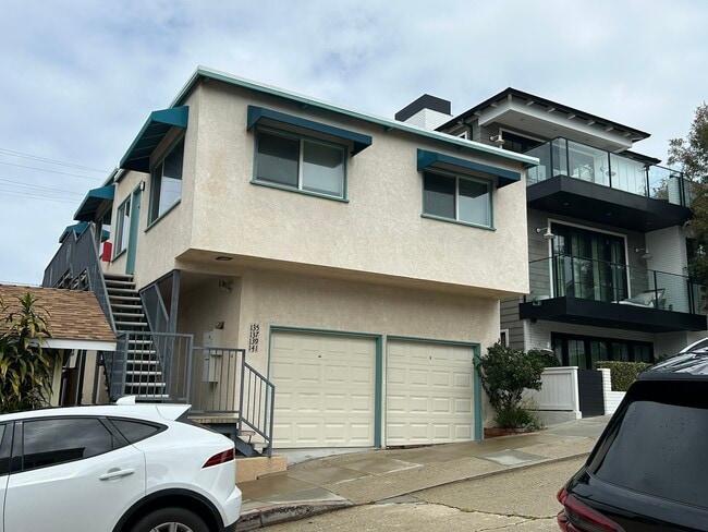Building Photo - 141 30th St Unit 141