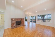 Photo - 37 Cottonwood Cir