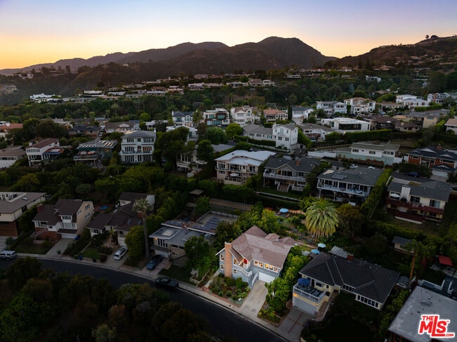 Photo - 16655 Marquez Terrace