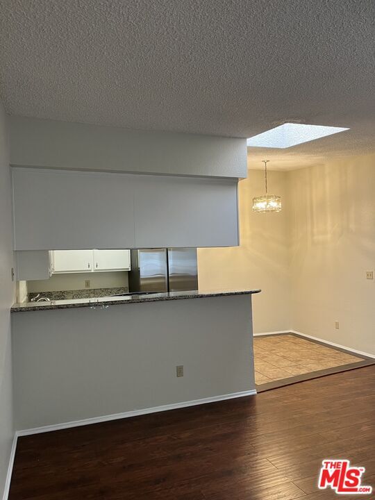 Building Photo - 1114 W 155th St Unit C