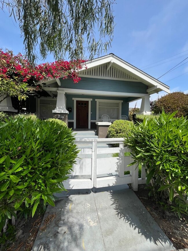 House: 2 Bedroom with Den , 2 Bath and pri... - House: 2 Bedroom with Den , 2 Bath and pri...