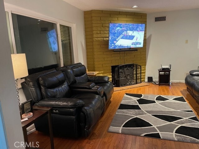 Photo - 1047 N Bender Ave