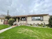 Photo - 240 N Surfside Dr