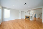 Living Room - 1807 Alta Vista Pl