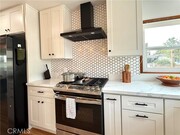 Photo - 115 W Valencia Ave