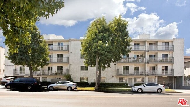 Photo - 1515 S Beverly Dr Unit 309