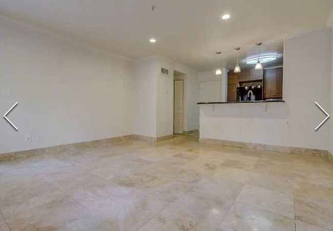 Photo - 3550 Lebon Dr Unit 6123