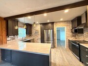 Photo - Country Living Close to Everything!