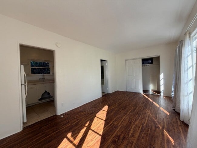 Photo - 251ivy Unit 251 1/2