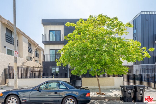 Photo - 246 N Dillon St Unit 246 1/2
