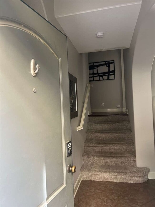 Photo - 4457 Owens St