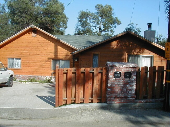Photo - 23162 Smith Rd