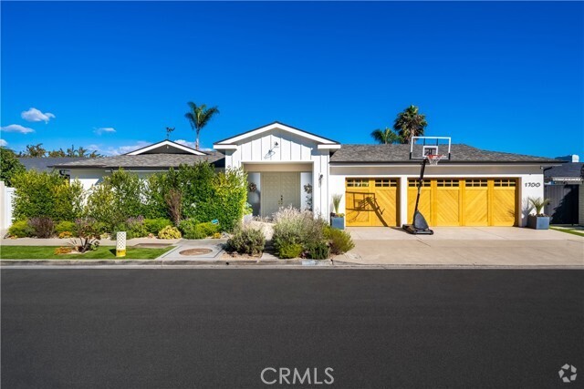 Building Photo - 1700 Galaxy Dr Rental