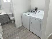 Photo - 1432 E 20th St Townhome