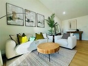 Photo - 1741 Warwick St