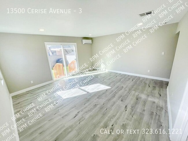 Building Photo - 13500 Cerise Ave Unit 3 Rental