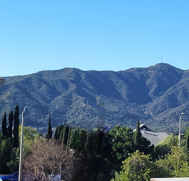 Photo - 2515 Foothill Blvd Unit 2515 A-B