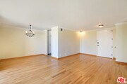 Photo - 100 S Doheny Dr Condo Unit 306