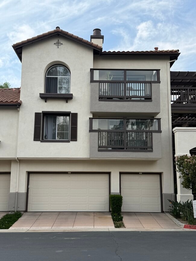 Building Photo - 2960 Champion Way Unit 2960 Champion Way #2714