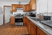 Photo - 917 W 62nd Pl Unit 917