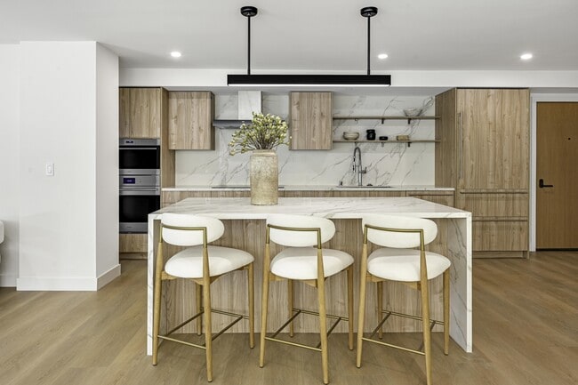 Building Photo - Palma North