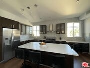 Photo - 6061 Cashio St House