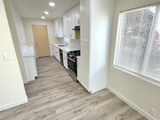 Photo - 5769 Eugene St