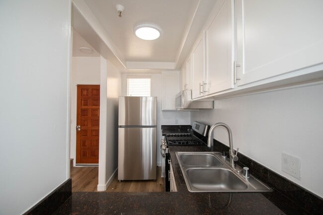 Photo - 425 N Alvarado St Unit 110