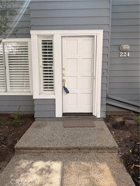 Photo - 224 Hartford Dr