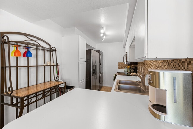 Photo - 351 N Hermosa Dr Unit 2a1