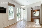 Photo - 2938 Luciernaga St