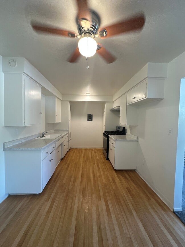 Cherokee Trail Apts - Cherokee Trail Apts
