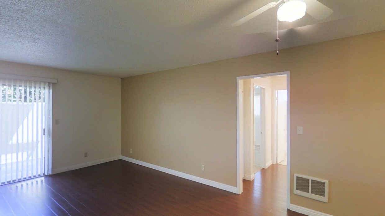 3D Tour - Spencer Arms Apartments