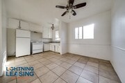 Photo - 6927 Whitsett Ave Condo Unit 6D