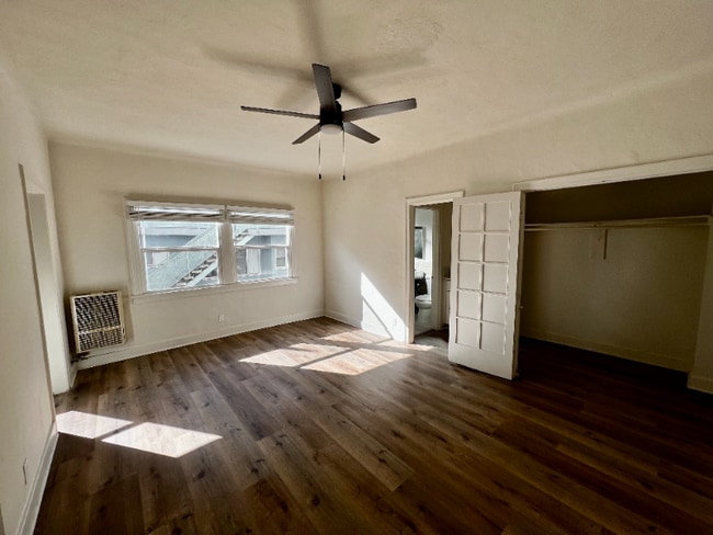 Photo - 1740 Winona Blvd Unit 106