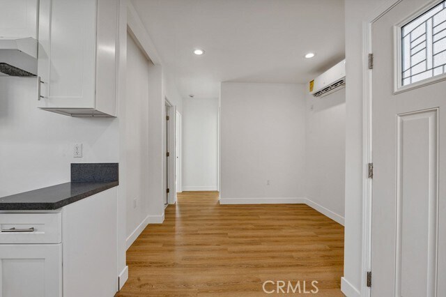 Photo - 222 E Vernon Ave
