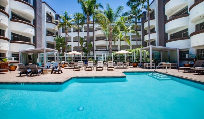 Relax at your new pool - Broadcast Center Apartments