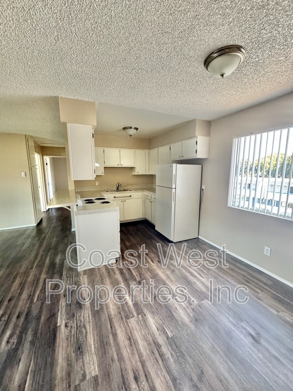 Photo - 344 Juniper Ave Unit Apt 25