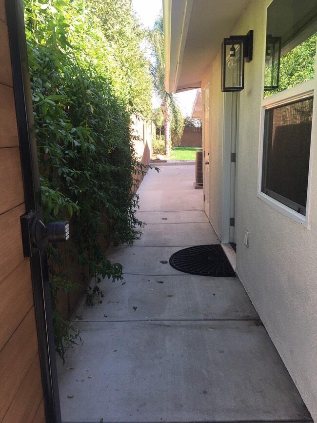 Photo - 10022 Kester Ave