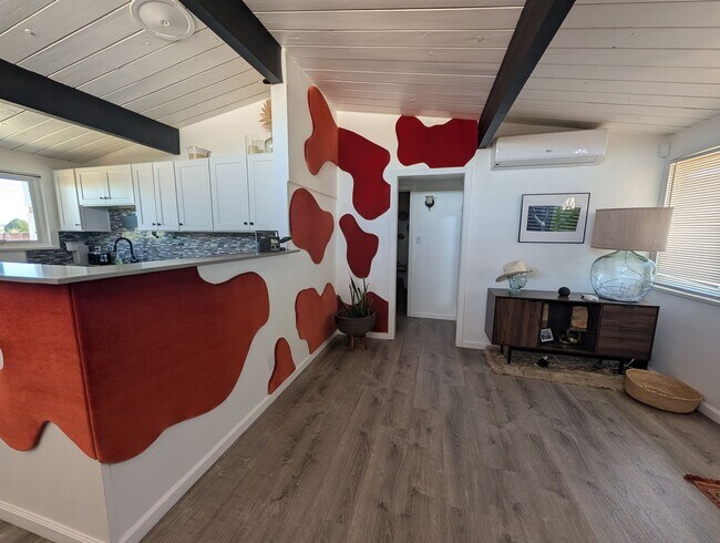 Photo - Adorable 2 bedroom 1 bathroom home